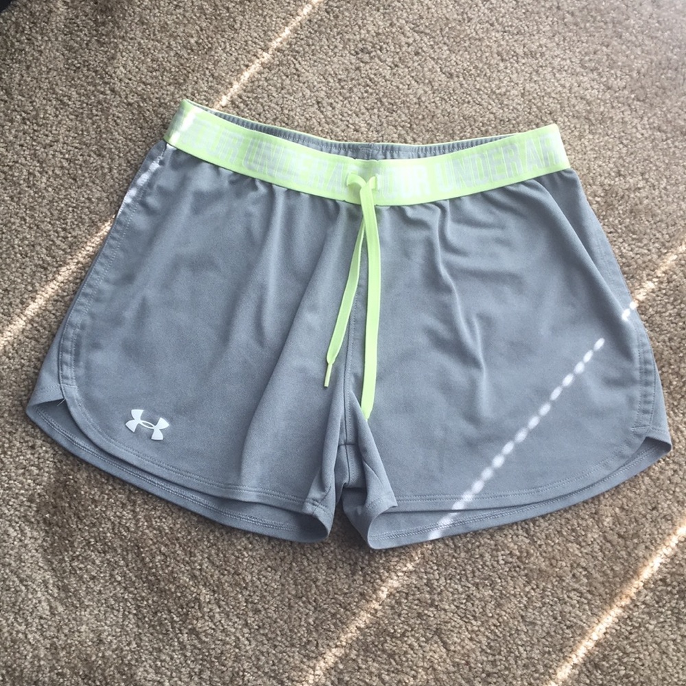 Under Armour Shorts Small